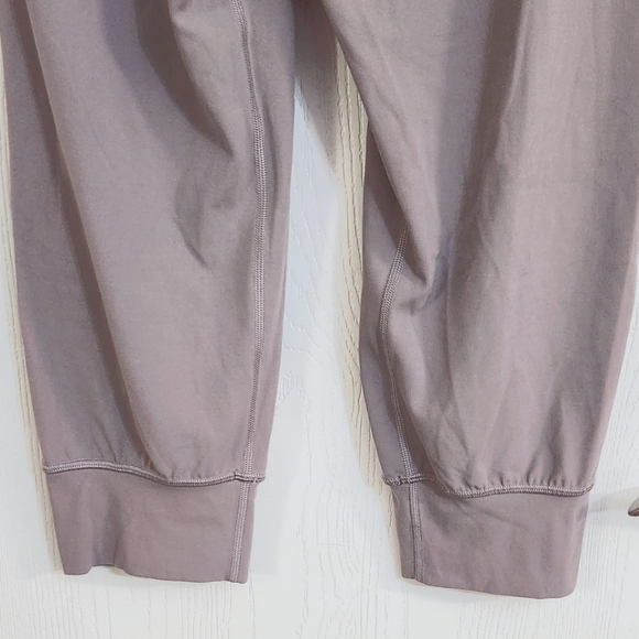 Lululemon athletica Align Jogger Crop 23" - Picture 10 of 12